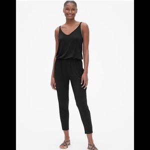 NWOT Gap Strappy Cami Jumpsuit, size medium
